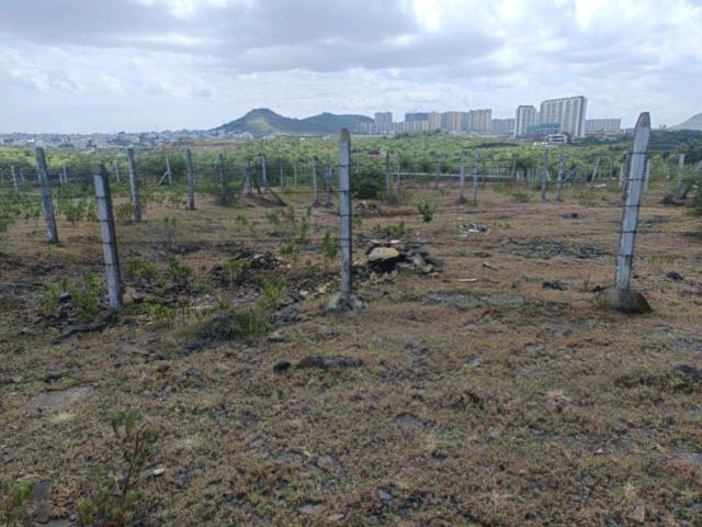 Residential Plot in Lohegaon for resale Pune. The reference number is 21041091