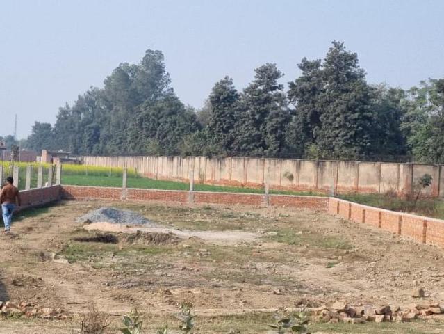 Residential Plot in Loni for resale Ghaziabad. The reference number is 11970853