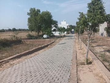 Residential Plot in Loni for resale Ghaziabad. The reference number is 20444220