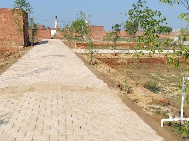 Residential Plot in Loni for resale Ghaziabad. The reference number is 20066423