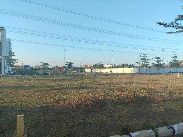 Residential Plot in Pudupakkam for resale Chennai. The reference number is 14657365
