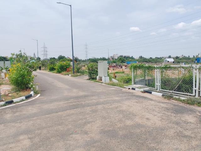 Residential Plot in Pudupakkam for resale Chennai. The reference number is 20814238