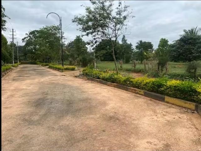 Residential Plot in Pujanahalli for resale Bengaluru. The reference number is 19563362