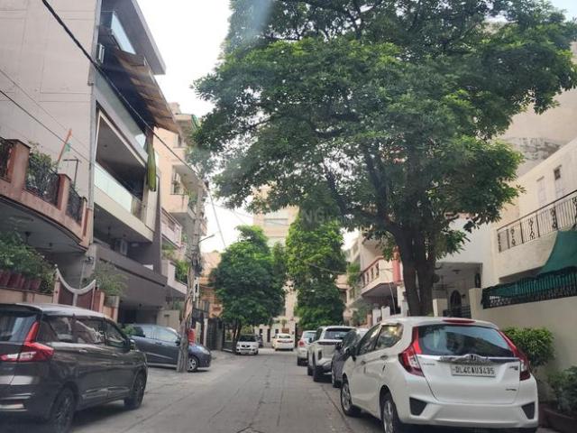 Residential Plot in Punjabi Bagh for resale New Delhi. The reference number is 18929550