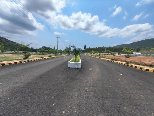 Residential Plot in Pusapatirega for resale Vizianagaram. The reference number is 20415831