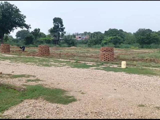 Residential Plot in Pura Mufti for resale Allahabad. The reference number is 19419357