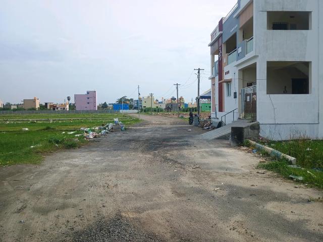 Residential Plot in Puzhal for resale Chennai. The reference number is 16774666