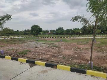 Residential Plot in Puzhal for resale Chennai. The reference number is 17525000