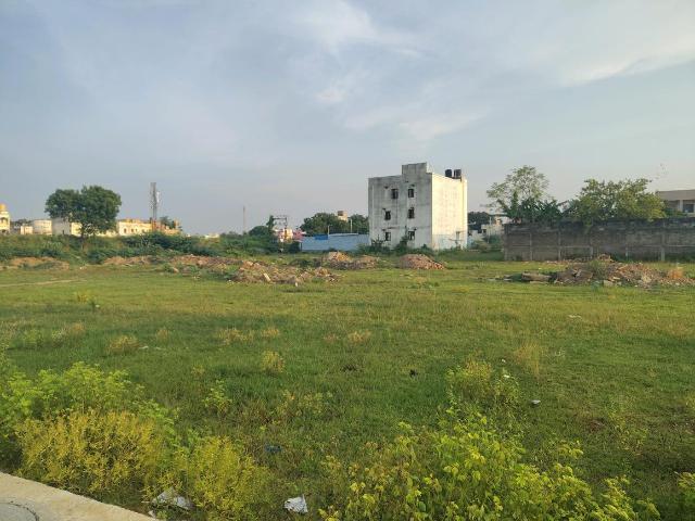 Residential Plot in Puzhal for resale Chennai. The reference number is 18266071