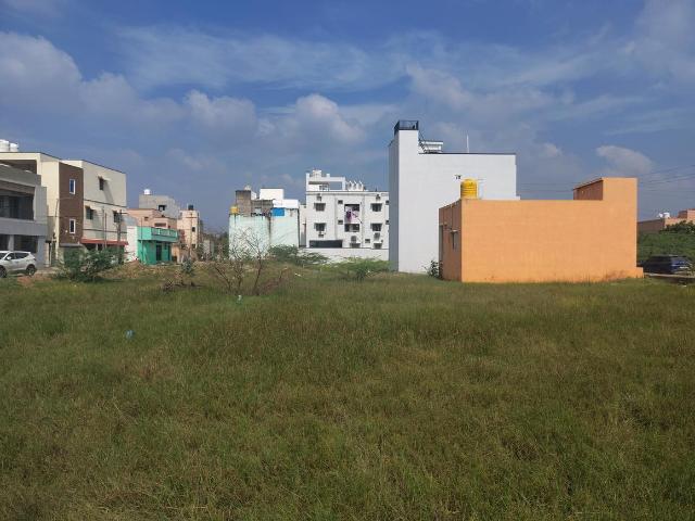 Residential Plot in Puzhal for resale Chennai. The reference number is 19168901