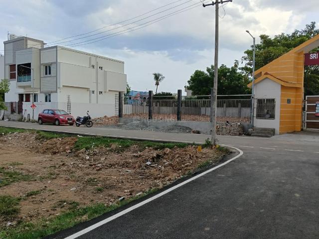 Residential Plot in Puzhal for resale Chennai. The reference number is 21027921