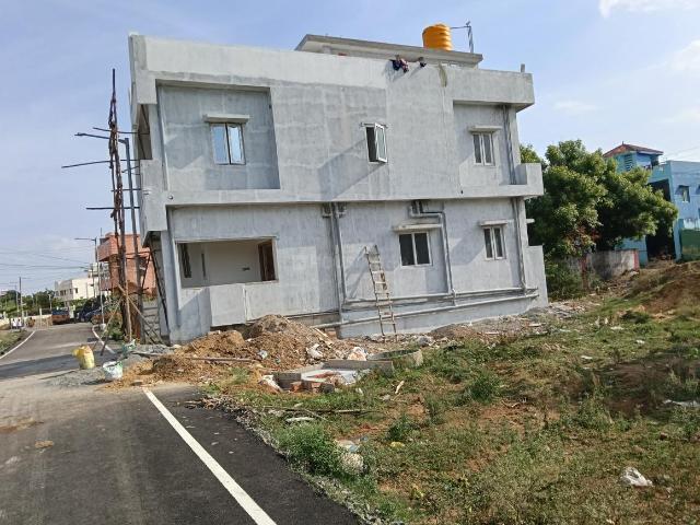 Residential Plot in Puzhal for resale Chennai. The reference number is 21235672