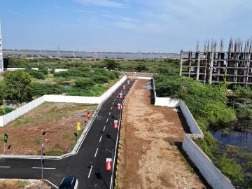 Residential Plot in Kelambakkam for resale Chennai. The reference number is 20316061