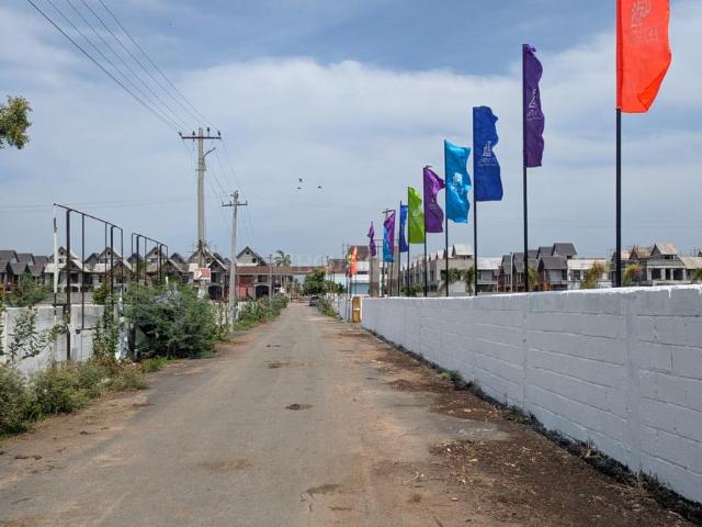 Residential Plot in Padur for resale Chennai. The reference number is 21041951