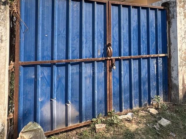 Residential Plot in Paharia for resale Varanasi. The reference number is 19604664