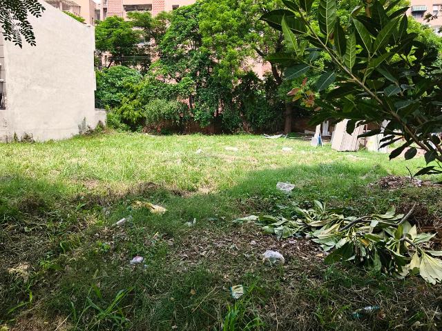 Residential Plot in Palam Vihar for resale Gurgaon. The reference number is 17625589