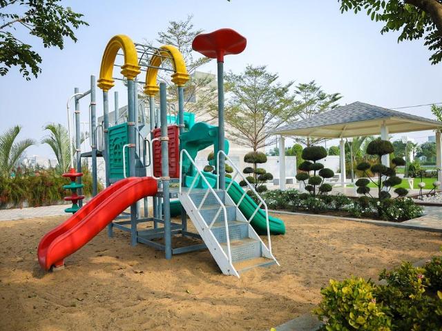 Residential Plot in Palda for resale Indore. The reference number is 18924540