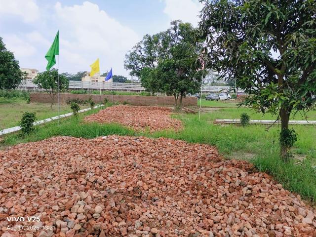 Residential Plot in Palhari for resale Barabanki. The reference number is 18307755