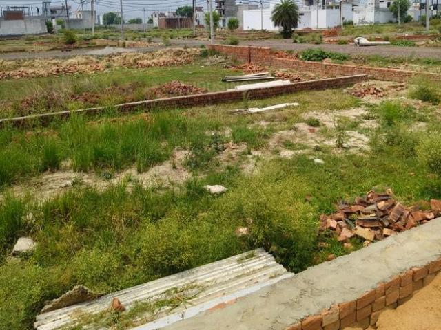 Residential Plot in Pallavpuram for resale Meerut. The reference number is 20982488