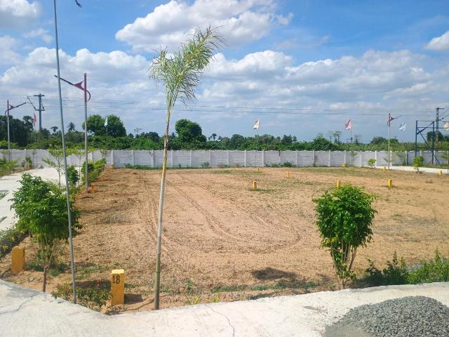 Residential Plot in Chengalpattu for resale Chennai. The reference number is 20579017
