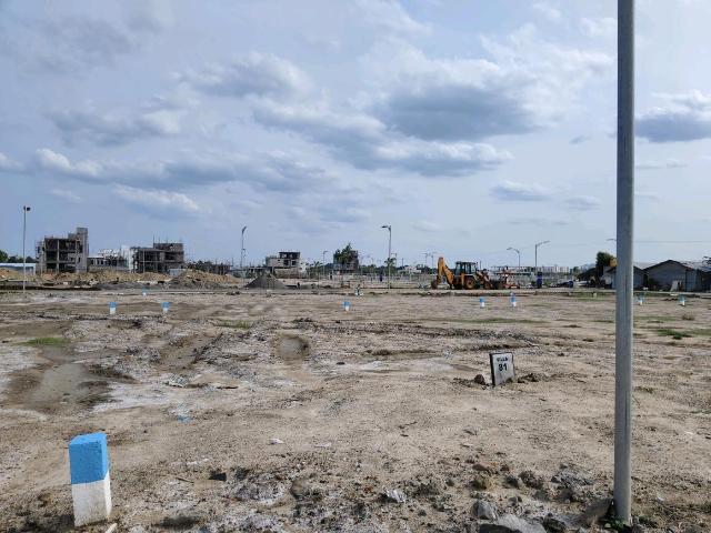 Residential Plot in Panaiyur, Sholinganallur for resale Chennai. The reference number is 20673219