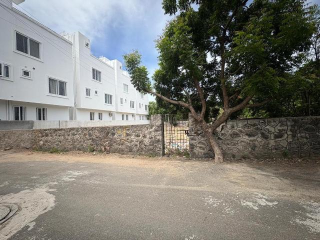 Residential Plot in Panaiyur, Sholinganallur for resale Chennai. The reference number is 21200139