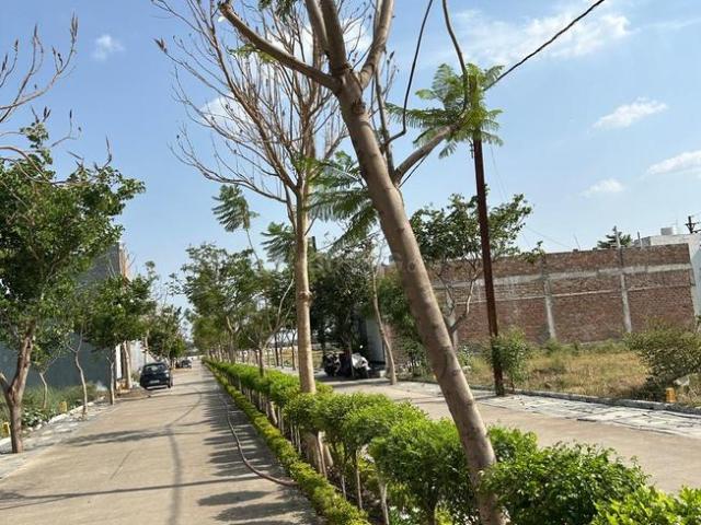 Residential Plot in Panchderiya for resale Indore. The reference number is 20384606