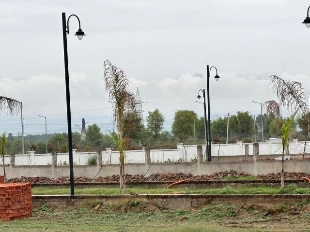 Residential Plot in Panchkula Extension for resale Panchkula. The reference number is 21315791