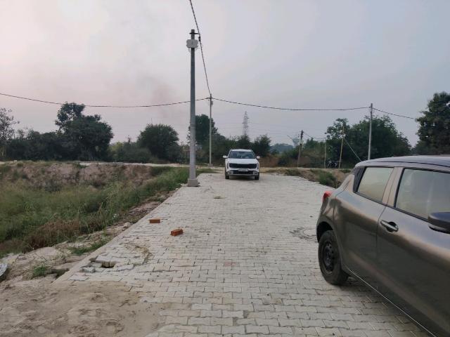 Residential Plot in Pandav Nagar for resale Ghaziabad. The reference number is 21350142