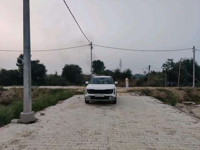 Residential Plot in Mahagunpuram for resale Ghaziabad. The reference number is 21350132