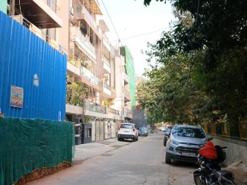 Residential Plot in Paschim Vihar for resale New Delhi. The reference number is 15815734