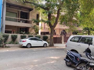 Residential Plot in Paschim Vihar for resale New Delhi. The reference number is 19062934