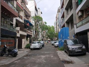 Residential Plot in Paschim Vihar for resale New Delhi. The reference number is 20025710