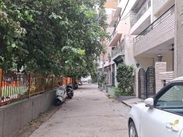 Residential Plot in Paschim Vihar for resale New Delhi. The reference number is 20383534