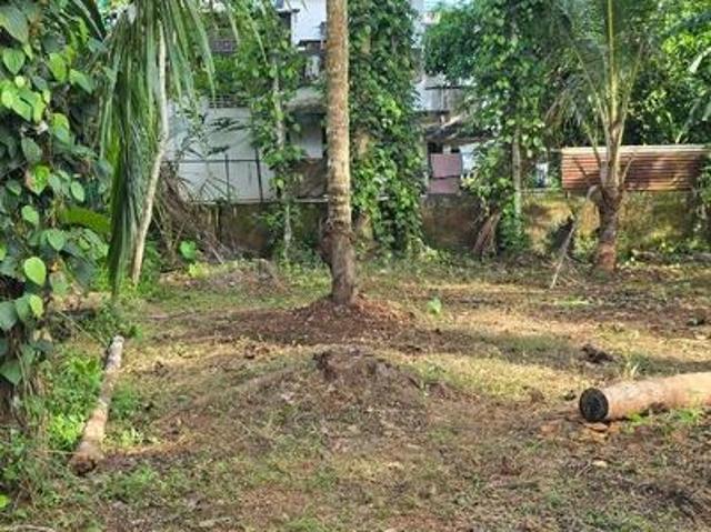 Residential Plot in Paroppadi for resale Kozhikode. The reference number is 20601880