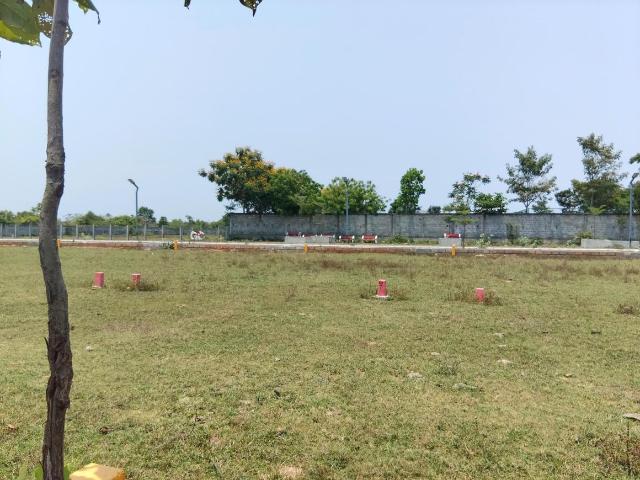 Residential Plot in Maraimalai Nagar for resale Chennai. The reference number is 17527001