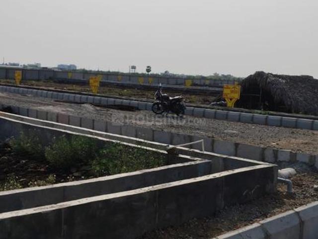 Residential Plot in Paritala for resale Vijayawada. The reference number is 20627469