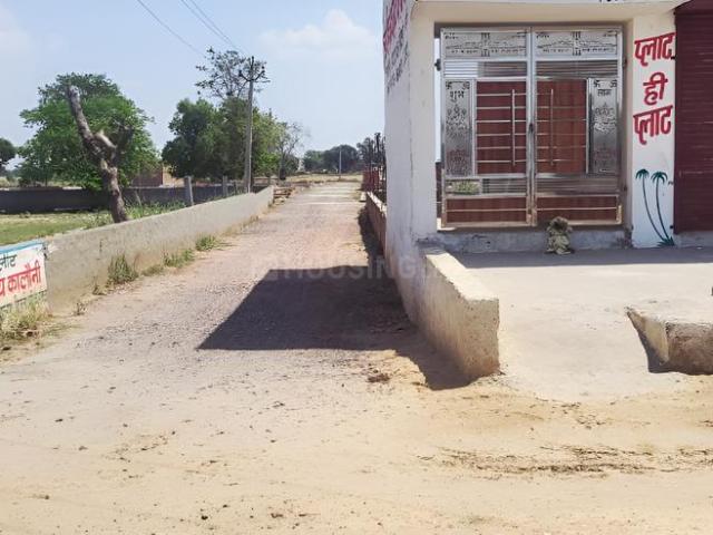 Residential Plot in Parikrama Marg for resale Vrindavan. The reference number is 19937473