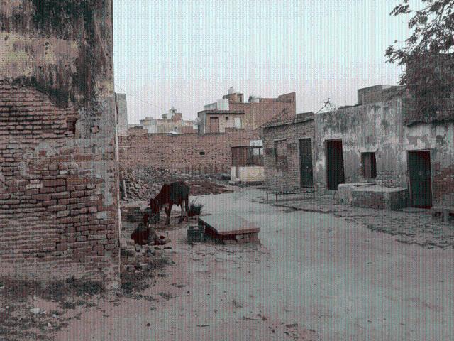 Residential Plot in Parikrama Marg for resale Vrindavan. The reference number is 19975735