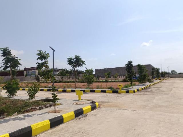 Residential Plot in Patancheru for resale Sangareddy. The reference number is 20773231