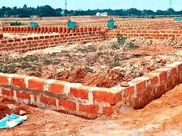 Residential Plot in Patrapada for resale Bhubaneswar. The reference number is 19299592