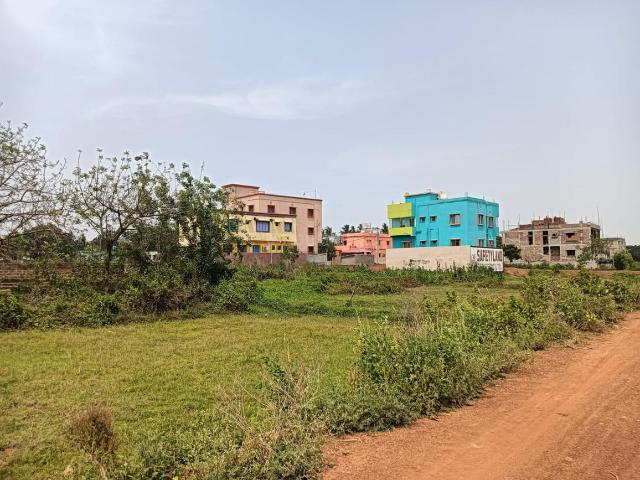 Residential Plot in Patrapada for resale Bhubaneswar. The reference number is 20781638