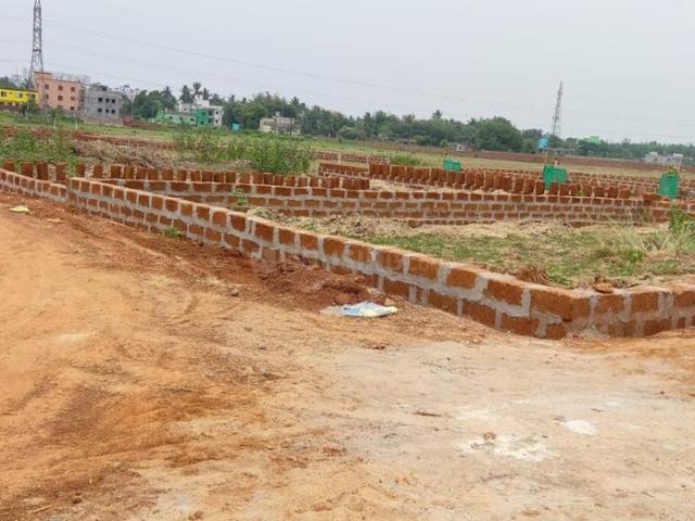 Residential Plot in Patrapada for resale Bhubaneswar. The reference number is 20793120