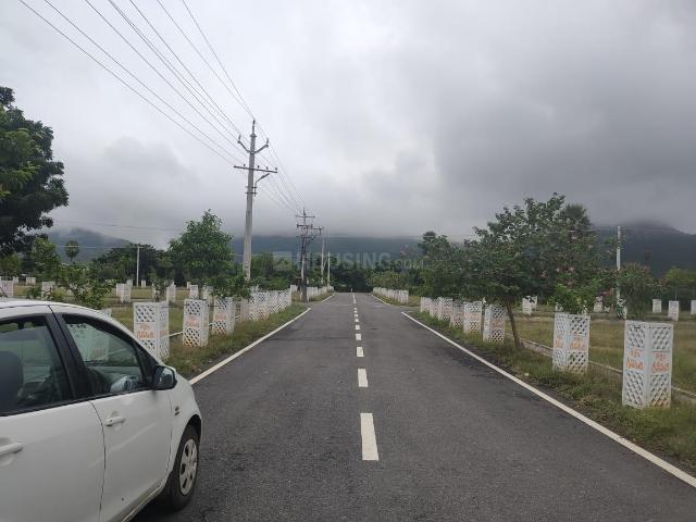Residential Plot in Peda Palakaluru for resale Guntur. The reference number is 20922393