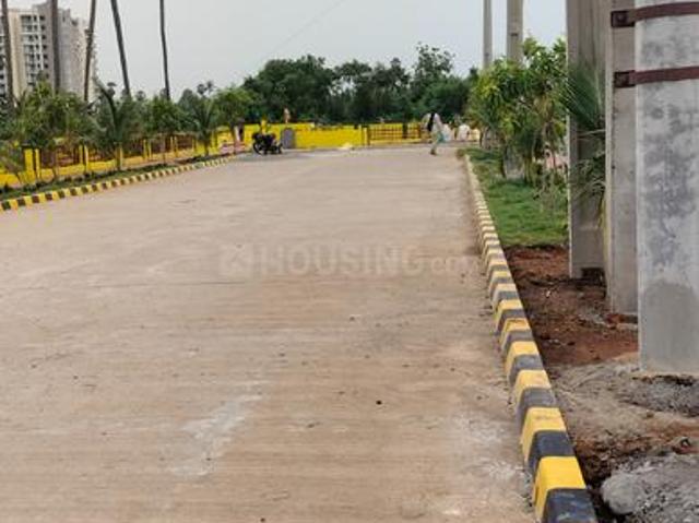 Residential Plot in Penamaluru for resale Vijayawada. The reference number is 20782515