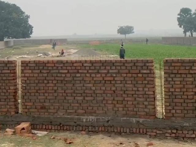 Residential Plot in Permanand Pur for resale Saran. The reference number is 19390885