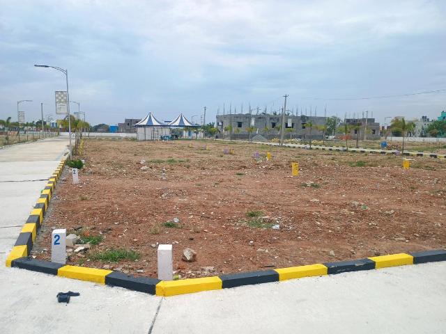 Residential Plot in Red Hills for resale Chennai. The reference number is 16377336
