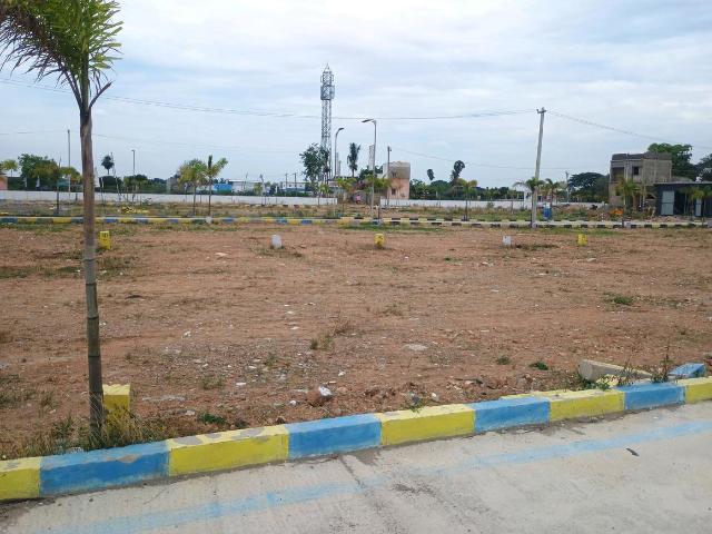 Residential Plot in Red Hills for resale Chennai. The reference number is 16379057