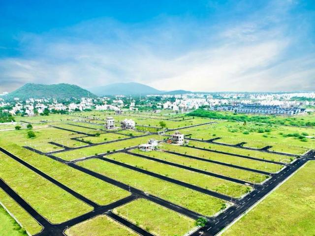 Residential Plot in Perungalathur for resale Chennai. The reference number is 14201652