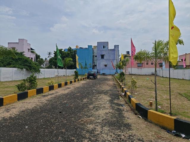Residential Plot in Perungalathur for resale Chennai. The reference number is 16711332